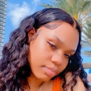 Meet your Posher, Chelsea